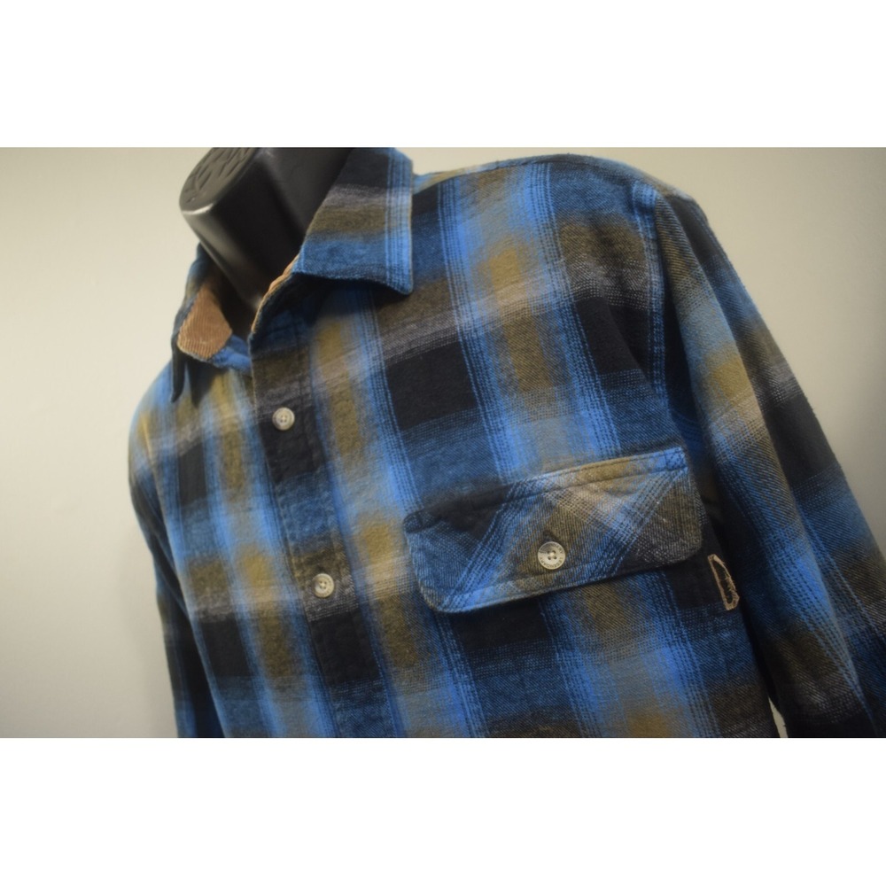 Legendary Whitetails Flannel Shirt Plaid‎ Long Sleeve Corduroy Mens Size Large